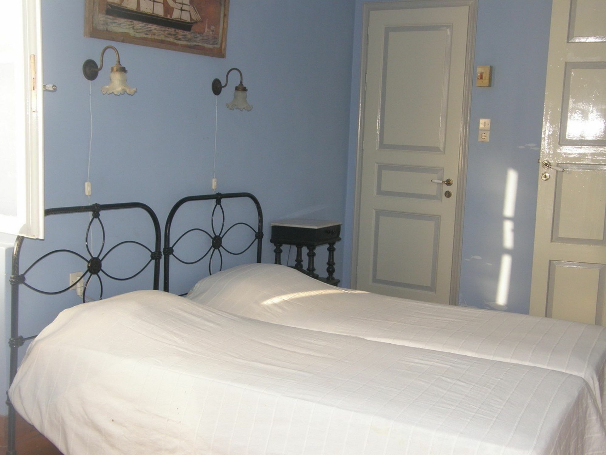 Aristocratic 19Th Century Neo Classical Mansion With Private Pool Финикас Екстериор снимка