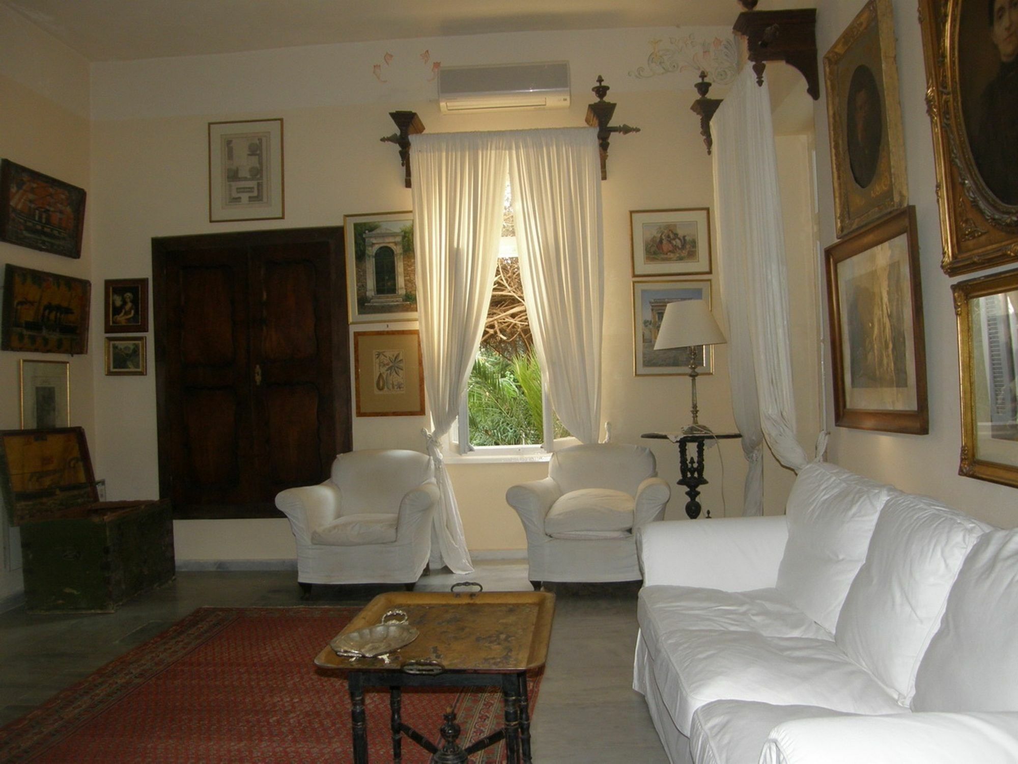 Aristocratic 19Th Century Neo Classical Mansion With Private Pool Финикас Екстериор снимка
